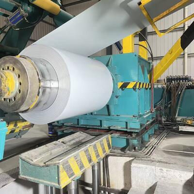 パーソナライズされたサイズと色 PPGI プリペイントガルバनाइズド鋼コイル